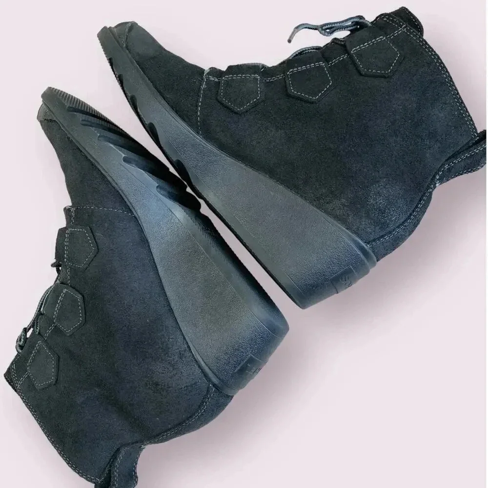 Sorel Suede Leather Waterproof Wedge Heel Ankle Bootie Lace Up Size 9 Black